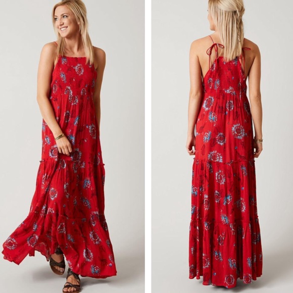 Dress - Picture 1 of 4